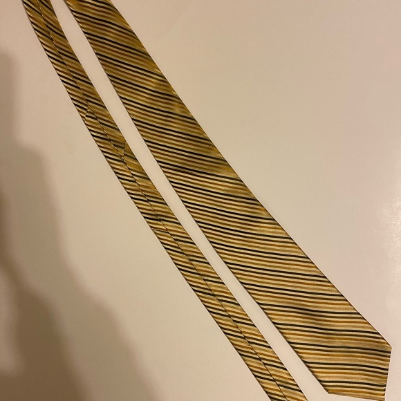 Claiborne polyester ties lot of 2 - Picture 6 of 9